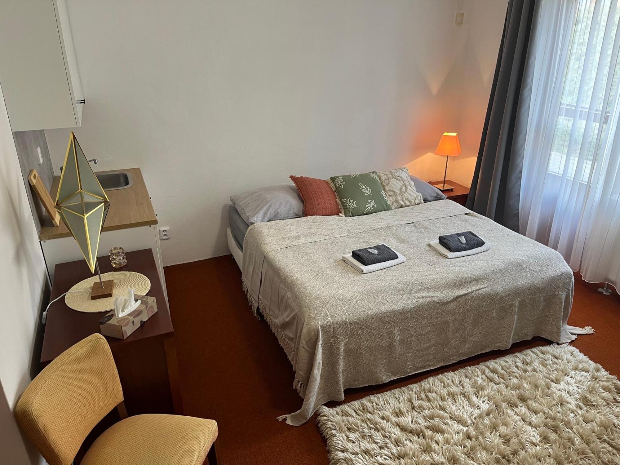 Simply Rooms Slavkov u Brna Luaran gambar